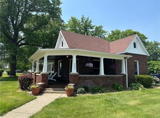 402 N Sandusky St, Catlin, IL 61817