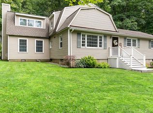 61 Ball Pond Rd, Danbury, CT 06811