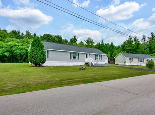 20 Raiders Ln #20, Raymond, NH 03077