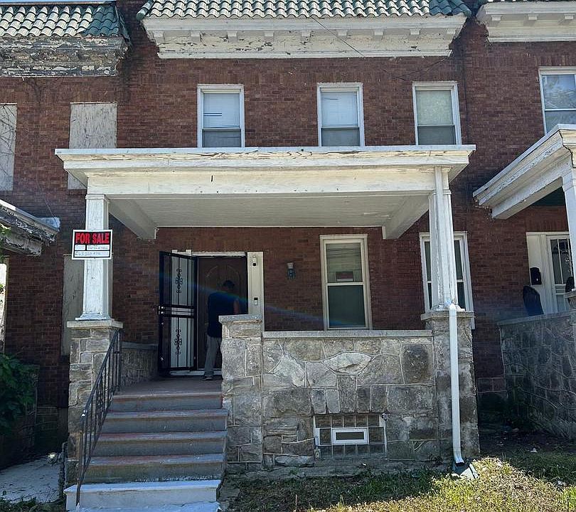 1st image of 2811 W Lafayette Ave