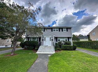 16 Bradford Rd #16, Winchester, MA 01890