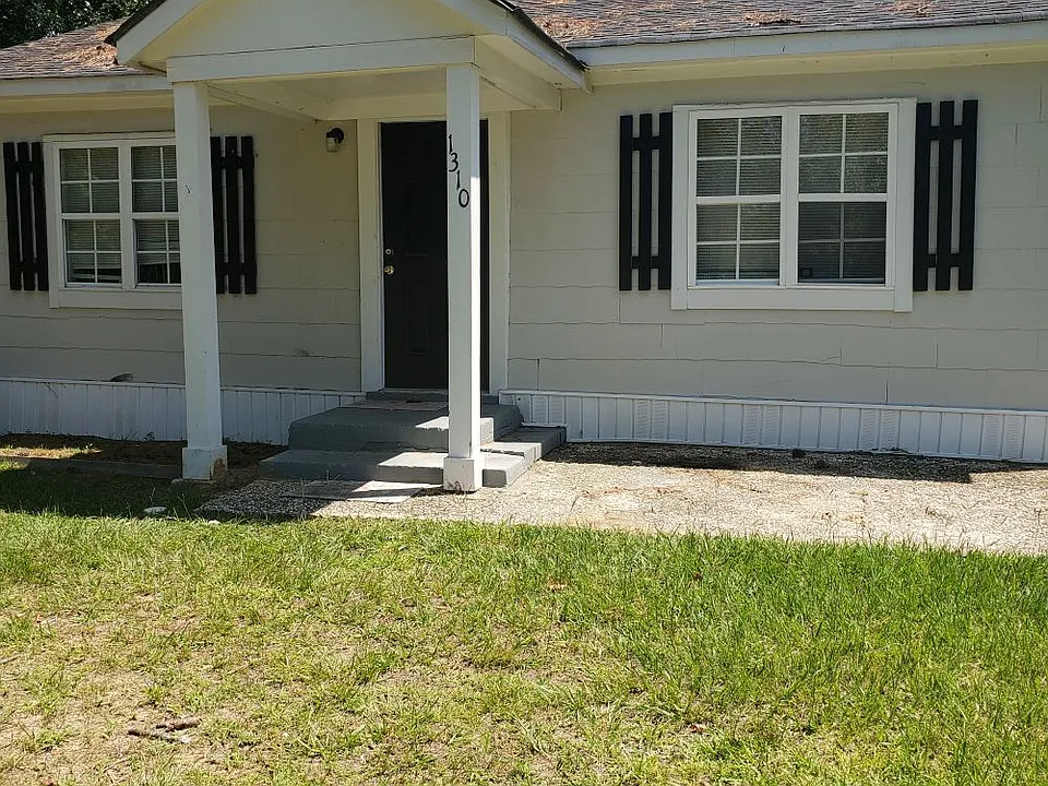 1310 Colony Rd