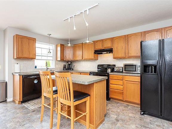2nd image of 4201 Glenbriar Dr