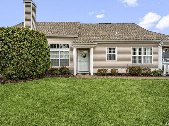 5th image of 587 Leisure Drive