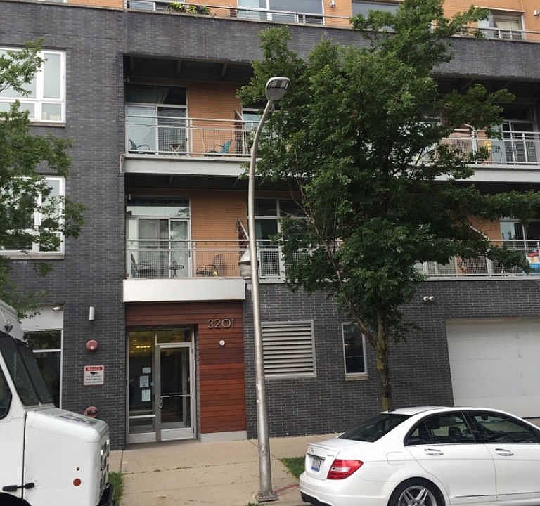 1st image of 3201 W Leland Ave #37