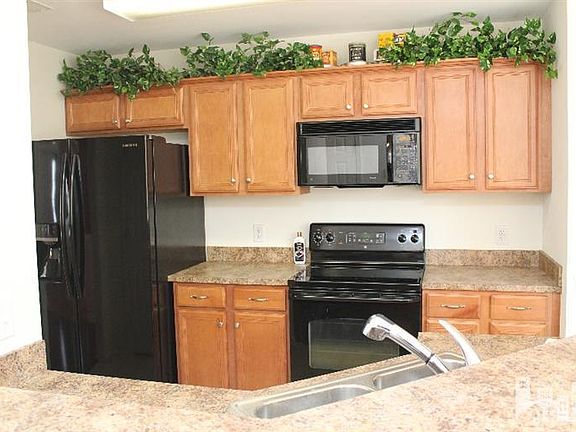 3rd image of 306 Dove Field Court SE