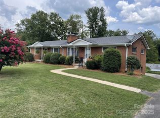 114/116 Arco Rd, Asheville, NC 28805