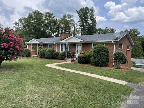 114/116 Arco Rd, Asheville, NC 28805