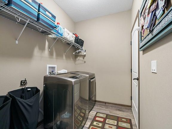 3rd image of 1465 Marina Cove Dr