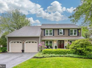 211 Ravenwood Rd, Exton, PA 19341