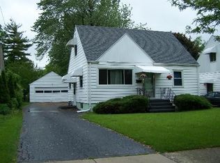 117 Earl Ave, Joliet, IL 60436