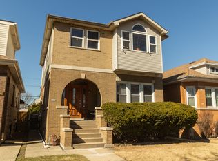 2832 N Tripp Ave, Chicago, IL 60641