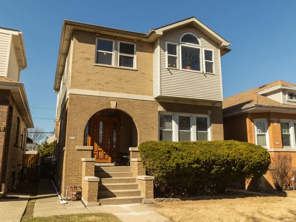 2832 N Tripp Ave, Chicago, IL 60641