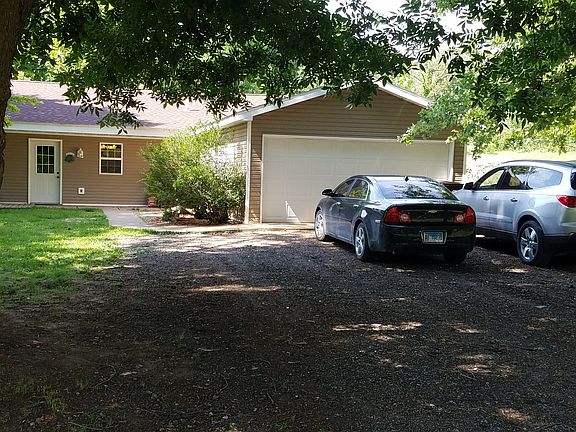 2 car garage