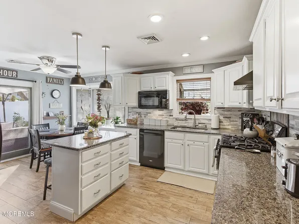 2256 Mount Hope Lane, Toms River, NJ 08753