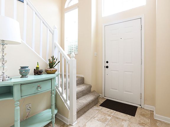 3rd image of 3102 E Oceanline Dr