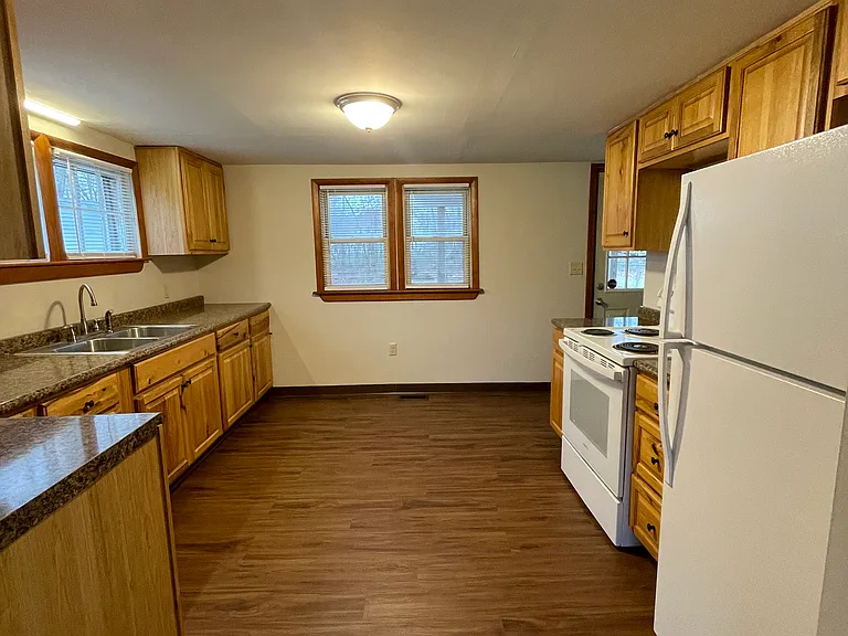 3682 Sample Rd — Photo 3