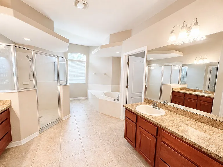 1341 Salmonberry St — Photo 24
