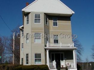 149 Cedar St, Wellesley, MA 02481