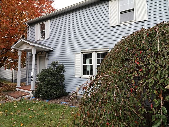 3rd image of 166 Coy St