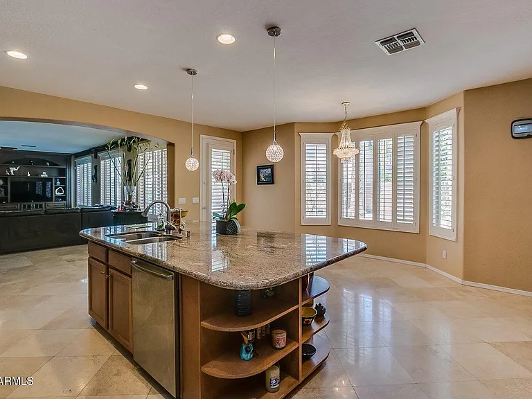 2892 E Beechnut Pl — Photo 20