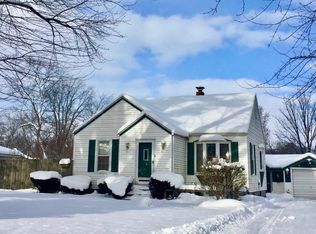 2529 Lake Shore Dr, Niles, MI 49120