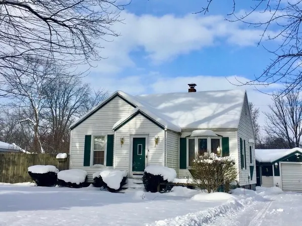 2529 Lake Shore Dr, Niles, MI 49120