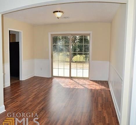 4th image of 204 Northfield Dr
