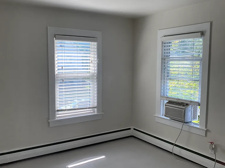 6 Washington Ave — Photo 8