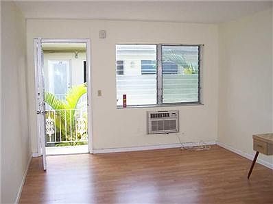 5th image of 655 Meridian Ave #15