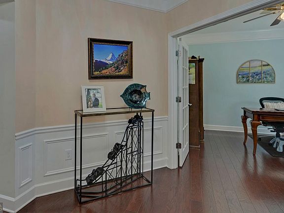 4th image of 6537 Autumn Crest Ln