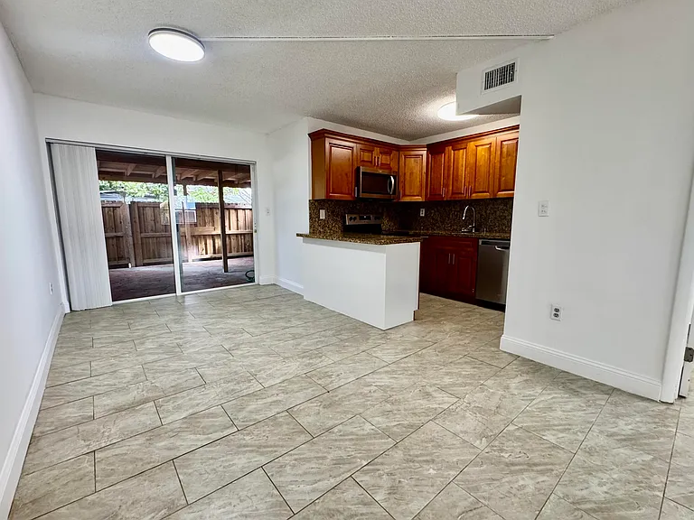 3662 SW 59th Ave #2 — Photo 4