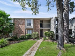 17331 Red Oak Dr APT 10, Houston, TX 77090