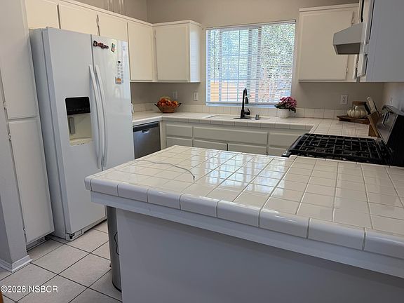 4th image of 412 Washington Cir