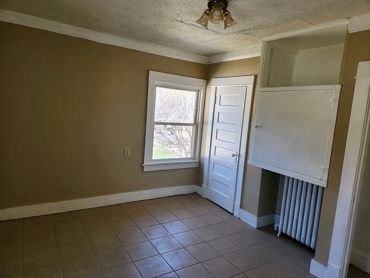 1 bed, 650 sqft, $900 — Photo 4