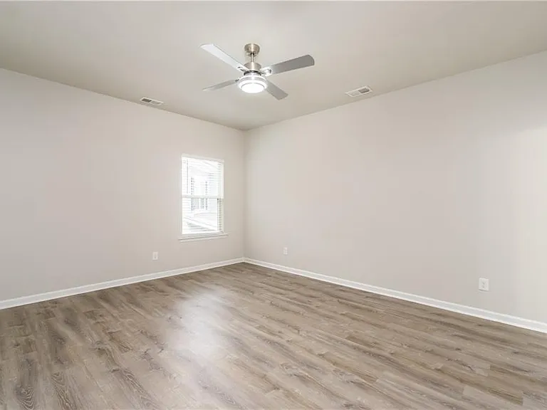 67 Summer House Ct — Photo 36