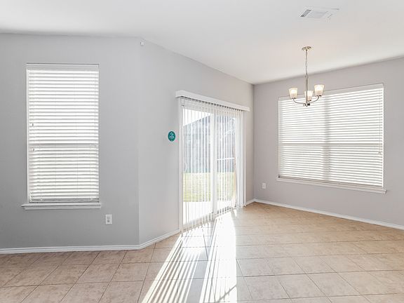5th image of 9024 Stone Mill Ln