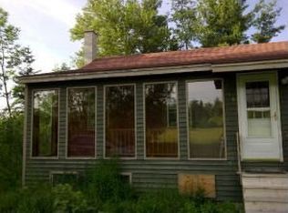 148 South Rd, Peru, MA 01235