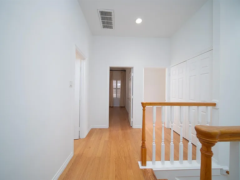 3114 Lake St — Photo 23