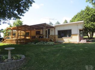 127 Hillcrest Rdg, Montezuma, IA 50171