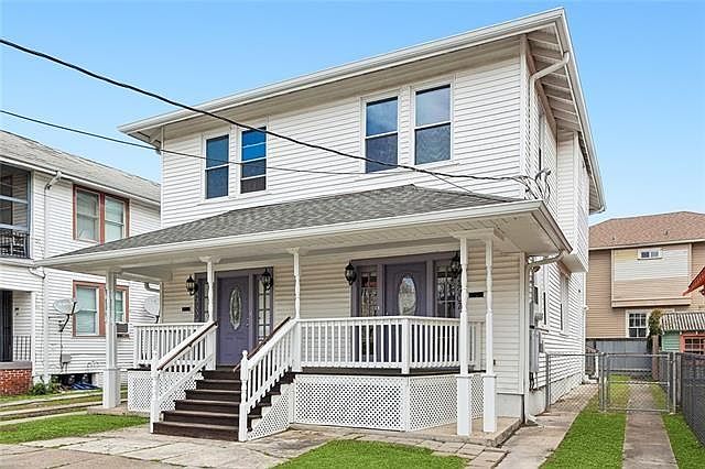 1st image of 2909 Paris Ave