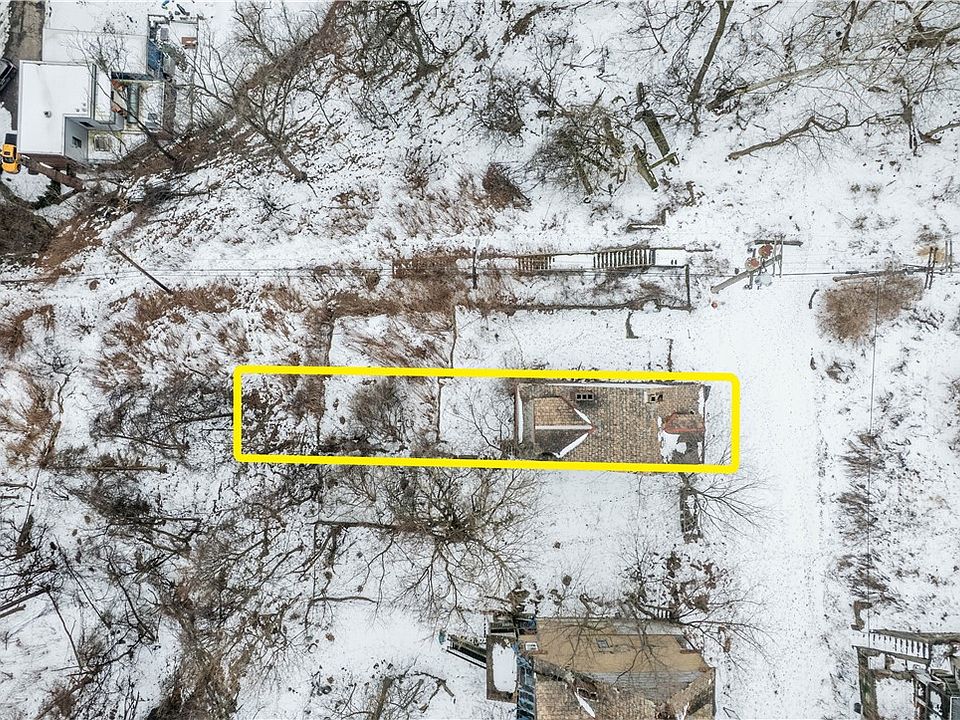 1st image of 1902 Lithgow Ave