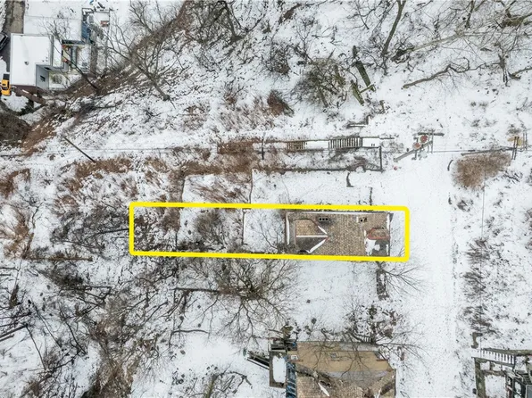 1902 Lithgow Ave, Pittsburgh, PA 15214