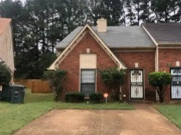 5587 Crepe Myrtle Dr, Memphis, TN 38115