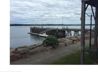 71 Water St, Eastport, ME 04631