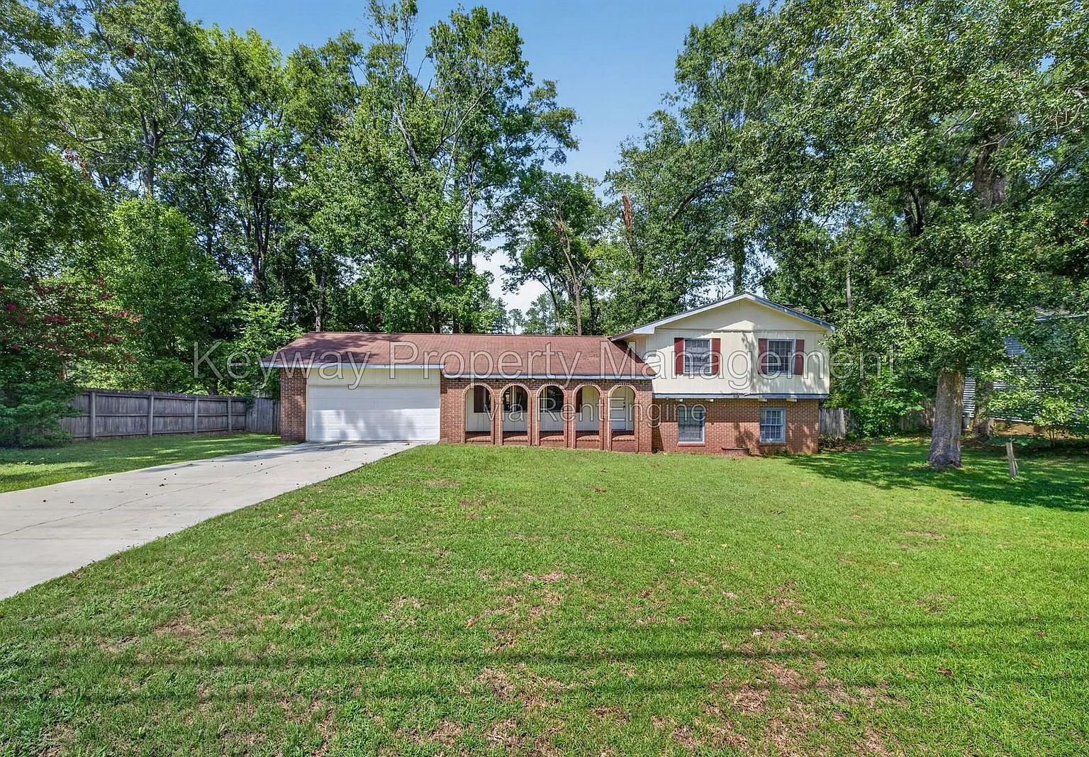 4 bed, 3.0 bath, 1896 sqft, $2,335 — Photo 1