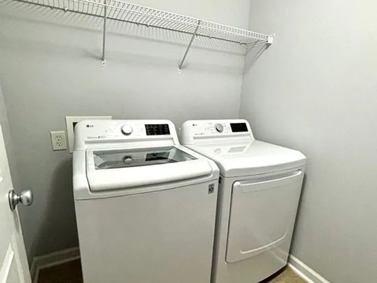 2408 Strand Ave — Photo 18