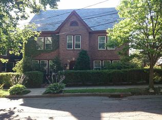 58 Rawson Rd, Brookline, MA 02445