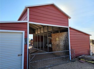 21563 S Javalina Rd, Yucca, AZ 86438