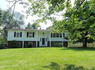 165 County Route 1, Warwick, NY 10990